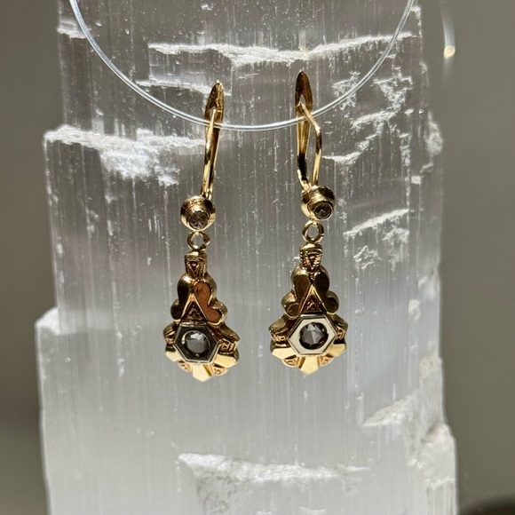 Vintage deco style gold earrings with security clasps. Very rare. - Picture 3 of 8